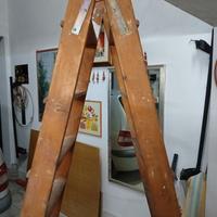 Scala di legno vintage