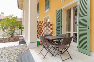 CASA SEMINDIPENDENTE A TOSCOLANO-MADERNO