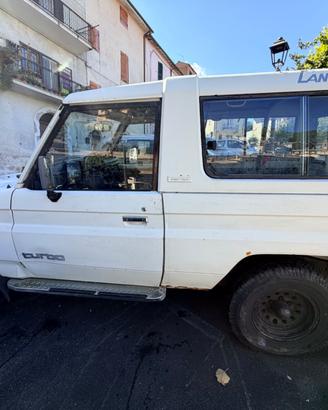 Toyota LAND cruiser lj73