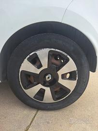 3 Pattane Twingo 