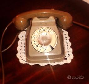 Telfono vintage a cornetta