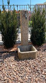 Fontana in pietra da esterno