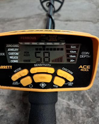 Metal detector Garrett 400i