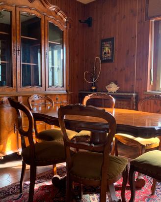 Mobili antichi sala pregiati