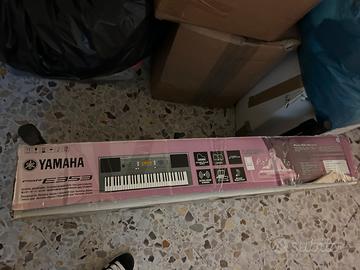 Tastiere Yamaha psr e353