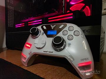 Controller Flydigi Apex 4 + custodia rigida