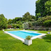 VILLA SINGOLA A PIANEZZA