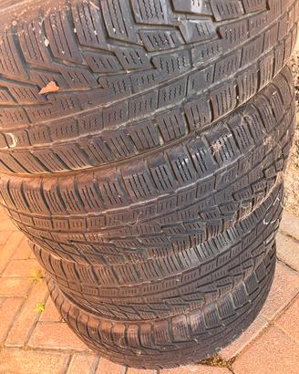 4 pneumatici invernali 185/65 r15