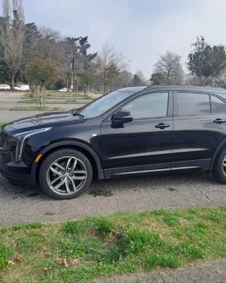 Cadillac XT4 XT4 2.0 t Sport awd auto con GPL
