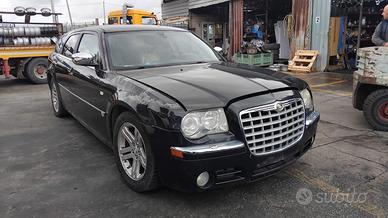 RICAMBI USATI AUTO CHRYSLER 300 C Touring EXL Dies