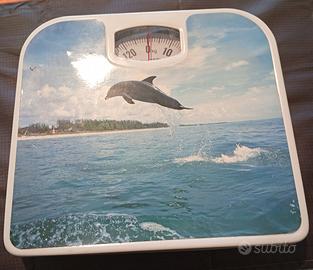 stock bilancia e orologio