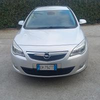 opel astra j 1400 benzina