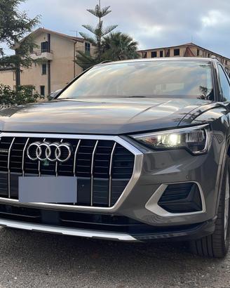 Audi Q3 3.5 2.0 TDI - Quattro - S - Tronic -