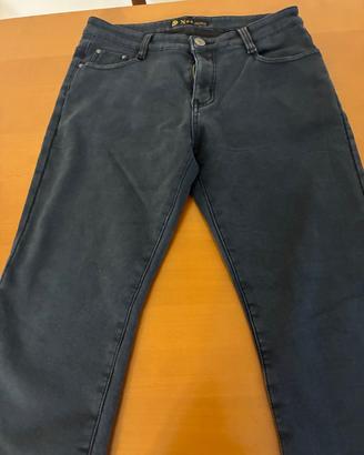 Pantaloni taglia 46
