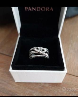 Anello Pandora delicati sentimenti