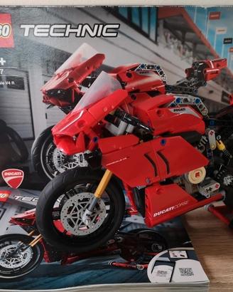 Lego Technic - Ducati Panigale V4 R 