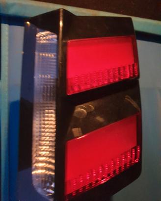 fanale peugeot 3008