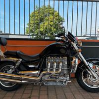 TRIUMPH ROCKET III