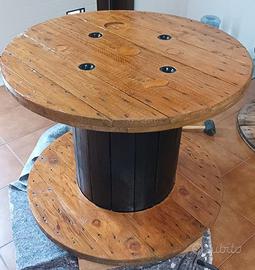 Tavolino realizzato con bobina legno - Pino