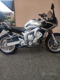 Yamaha Fazer 600 - 2005
