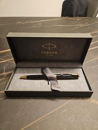 Penna Parker originale - Modello elegante nero e o