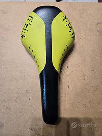 Sela Fizik Antares R7