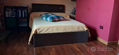 letto con contenitore una pizza e mezza 