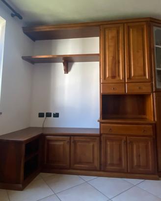 Mobile soggiorno in legno massello di noce