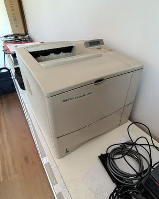 HP LaserJet 4050 - Da riparare / Per ricambi