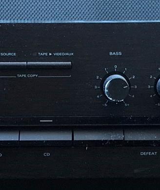 Amplificatore stereo integrato Grundig
