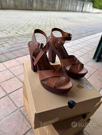 Scarpe Bata Marrone