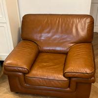 Poltrona vintage in pelle marrone L102 P90