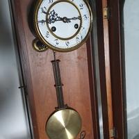 Orologio a pendolo da parete