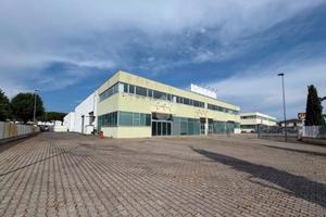 NEGOZIO A FIGLINE E INCISA VALDARNO