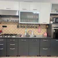 Cucina 3mt lineari con elettrodomestici