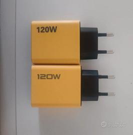 2 caricabatterie, ognuno da 120W