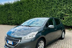 Peugeot 208 1.2 Benzina - Anno 2013