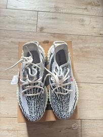 Scarpe Yeezy Boots 350 V2 zebra