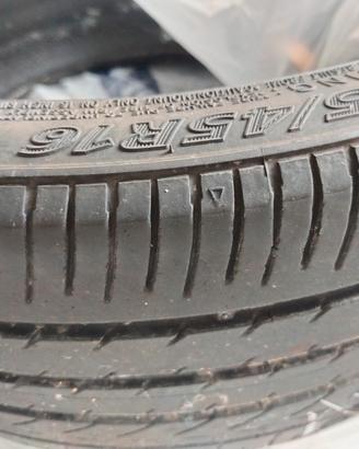 gomme ford Fiesta 