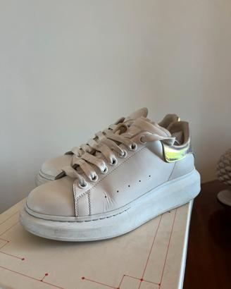 Alexander McQueen 39