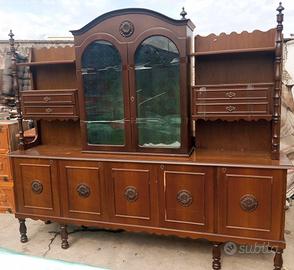 Credenza con vetrina Antica