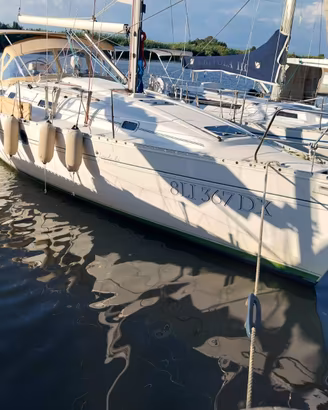 Barca a vela Beneteau Oceanis 351