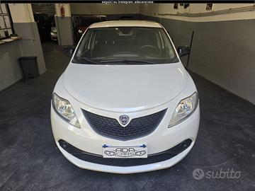 Lancia Ypsilon 1.2 69 CV unico proprietario