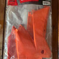 Plastiche KTM 2005-2006