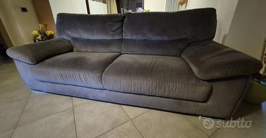 Divano  omaggio 2.15 x 0,90