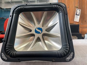 Subwoofer kicher