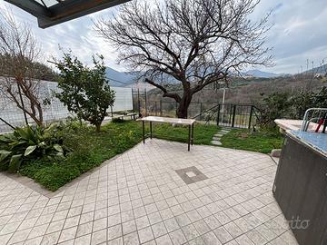 Boissano 4 km dal mare mono con giardino