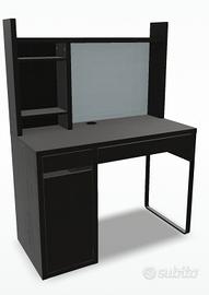 scrivania Ikea 