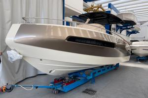 Invictus GT 280 natante IVA ESPOSTA