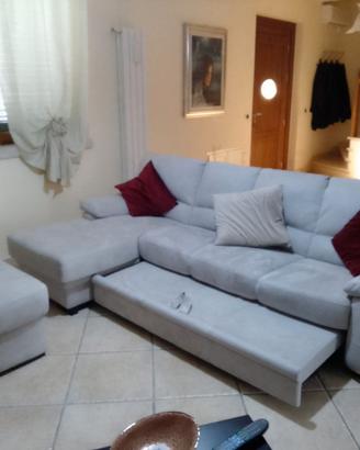 Divano letto reversibile con penisola